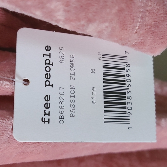 Free People | We the Free |Velvet Luxe T-Shirt, OB668207-Medium - Picture 7 of 9